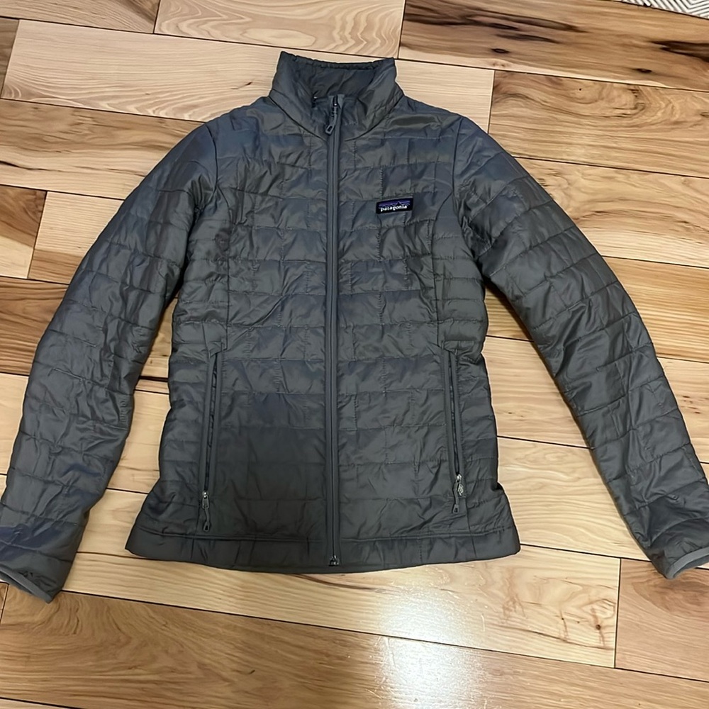 Lightweight Patagonia puffer